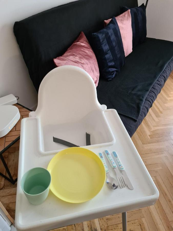 Appartement Avec Rez De Jardin A Disneyland มองต์เตฮวา ภายนอก รูปภาพ