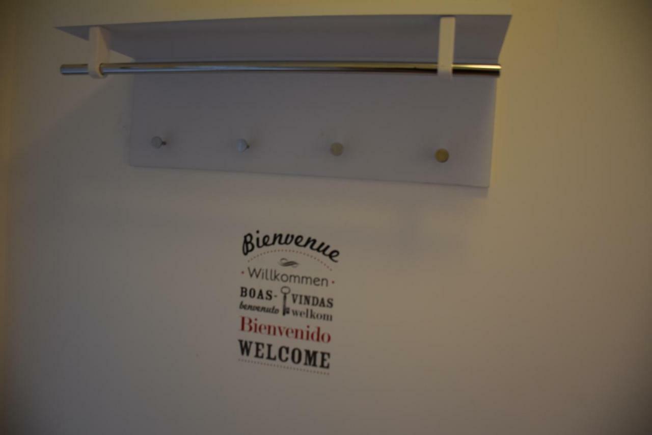 Appartement Avec Rez De Jardin A Disneyland มองต์เตฮวา ภายนอก รูปภาพ