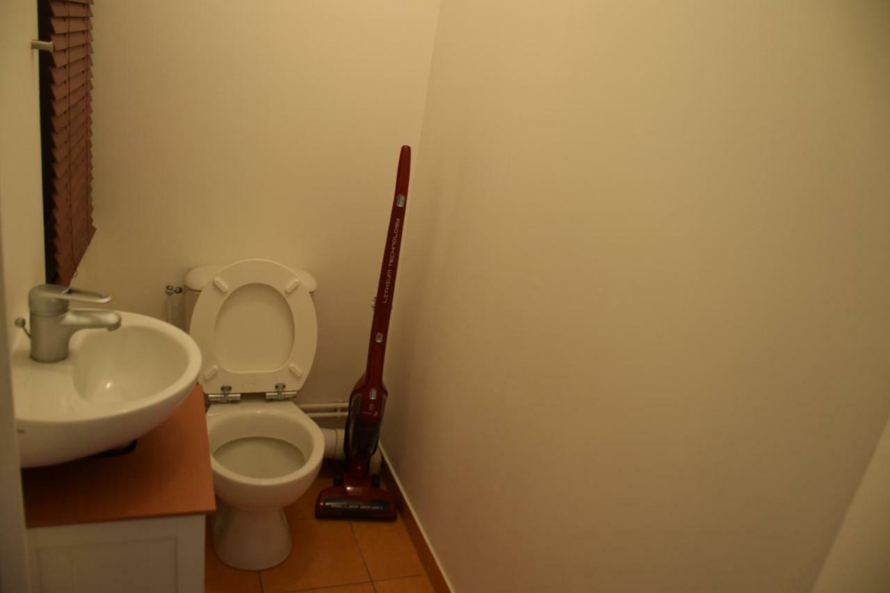 Appartement Avec Rez De Jardin A Disneyland มองต์เตฮวา ภายนอก รูปภาพ