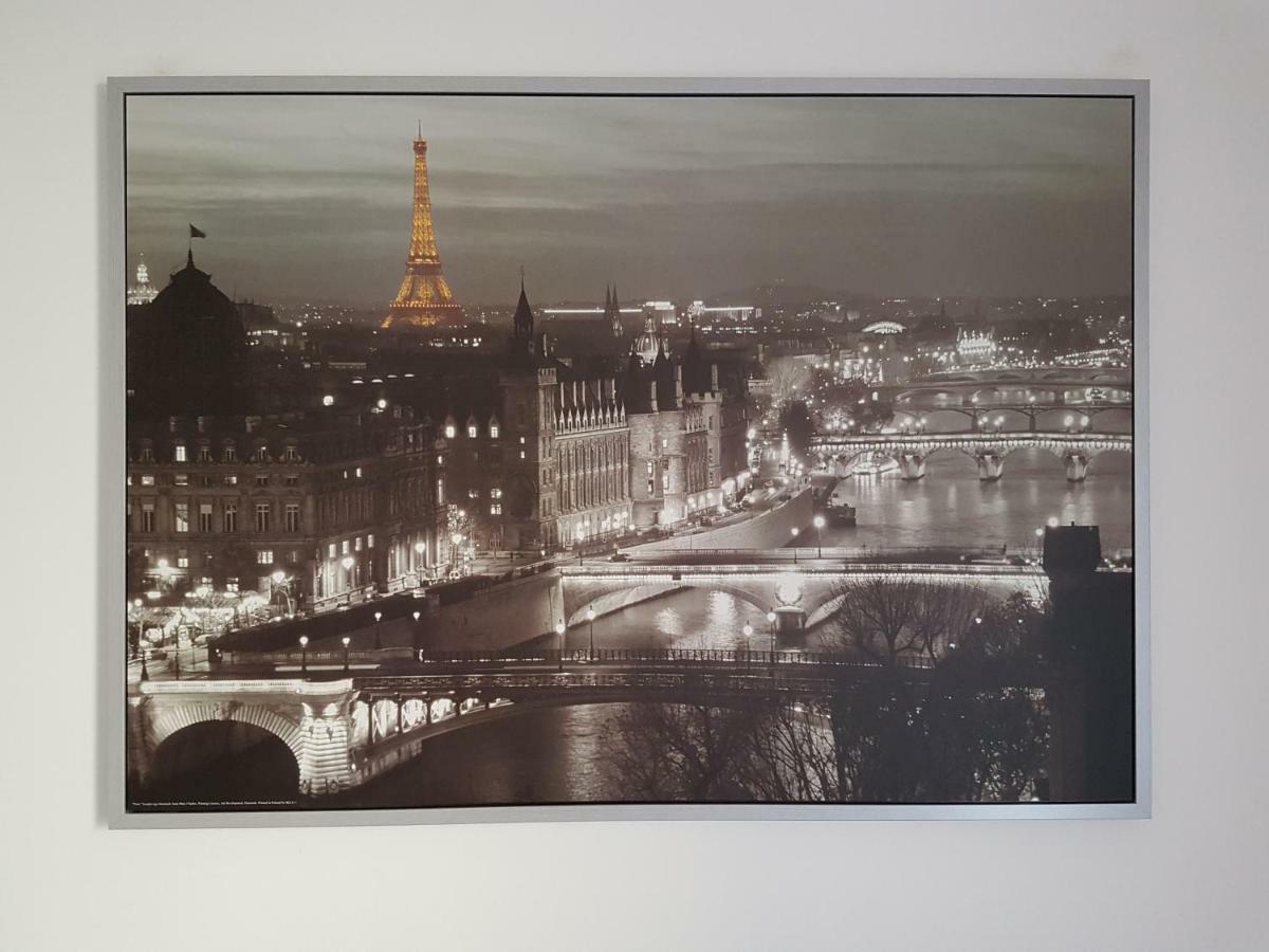 Appartement Avec Rez De Jardin A Disneyland มองต์เตฮวา ภายนอก รูปภาพ